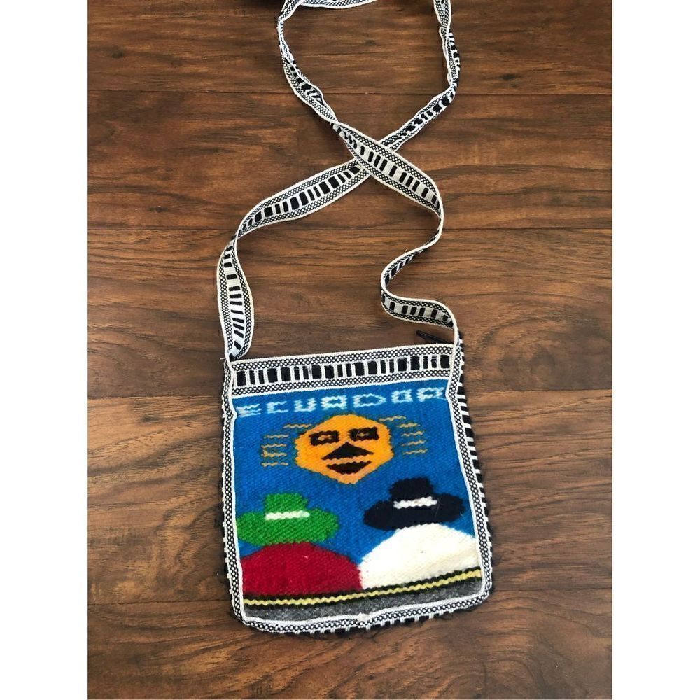 Artesanía 100% wool hand made from Ecuador shoulders bag